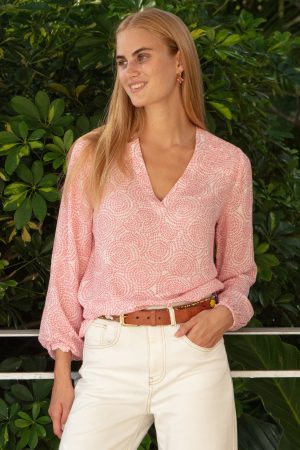 Clea Viscose Crinkle Blouse | Circle White/Pink
